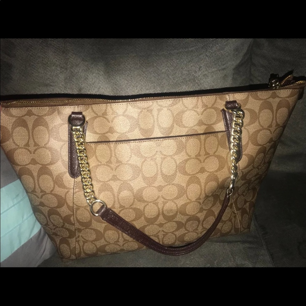 Coach Bundle - Picture 2 of 4